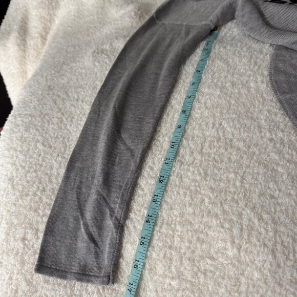 Magaschoni Womens Gray Leopard Star Print Sweater M - Picture 7 of 7